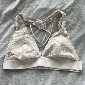 PINK VS White Criss-Cross Lace Bralette